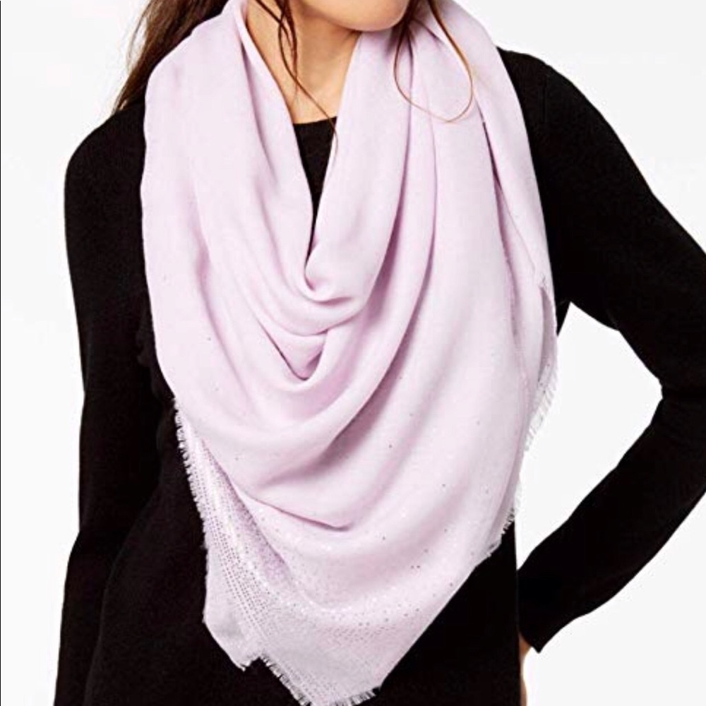 International concepts INC scarf